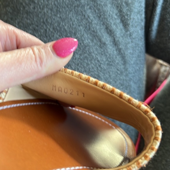 Louis Vuitton slides Size 39 - Picture 6 of 6